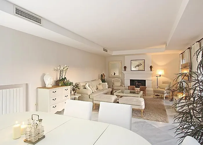 Casa Luna Verde Bed & Breakfast Marbella
