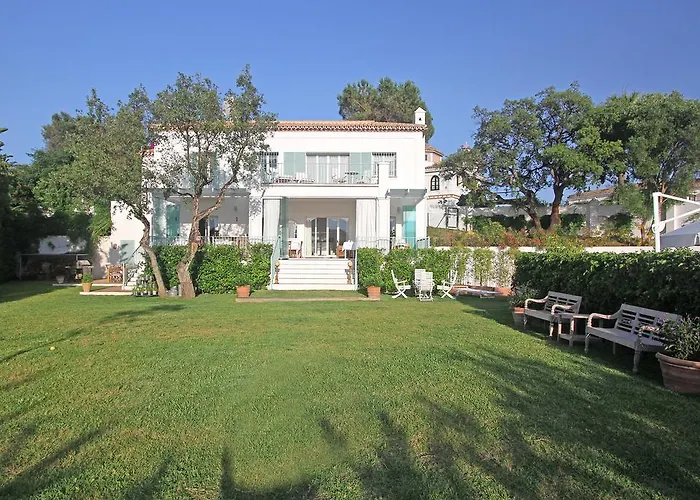 B&B Casa Luna Verde 마르베야